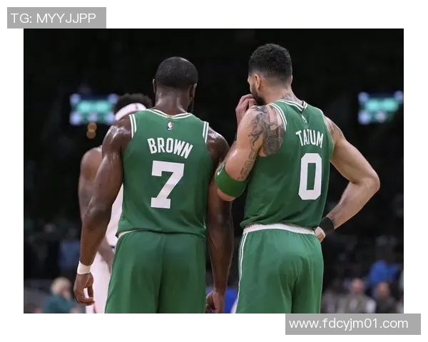 塔图姆深夜发文，疑似回应转会传闻