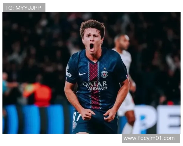 凯恩深夜发文，疑似回应转会传闻